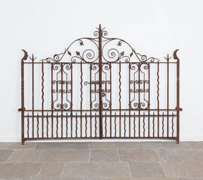 Al KAram eng iron-gate-items