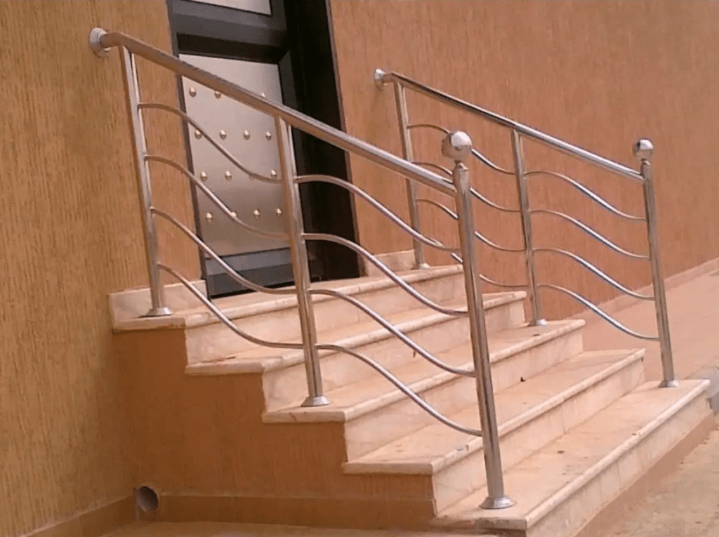 four-step-ss-handrail