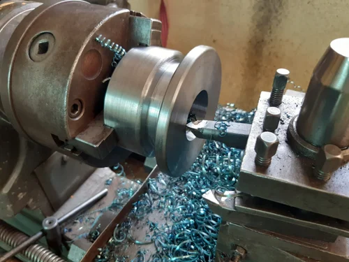 Lathe machine working