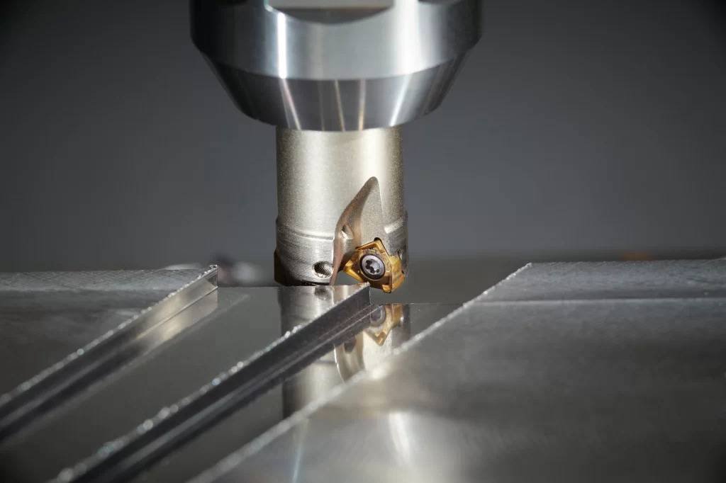 Shoulder-Milling-cnc-machine-work